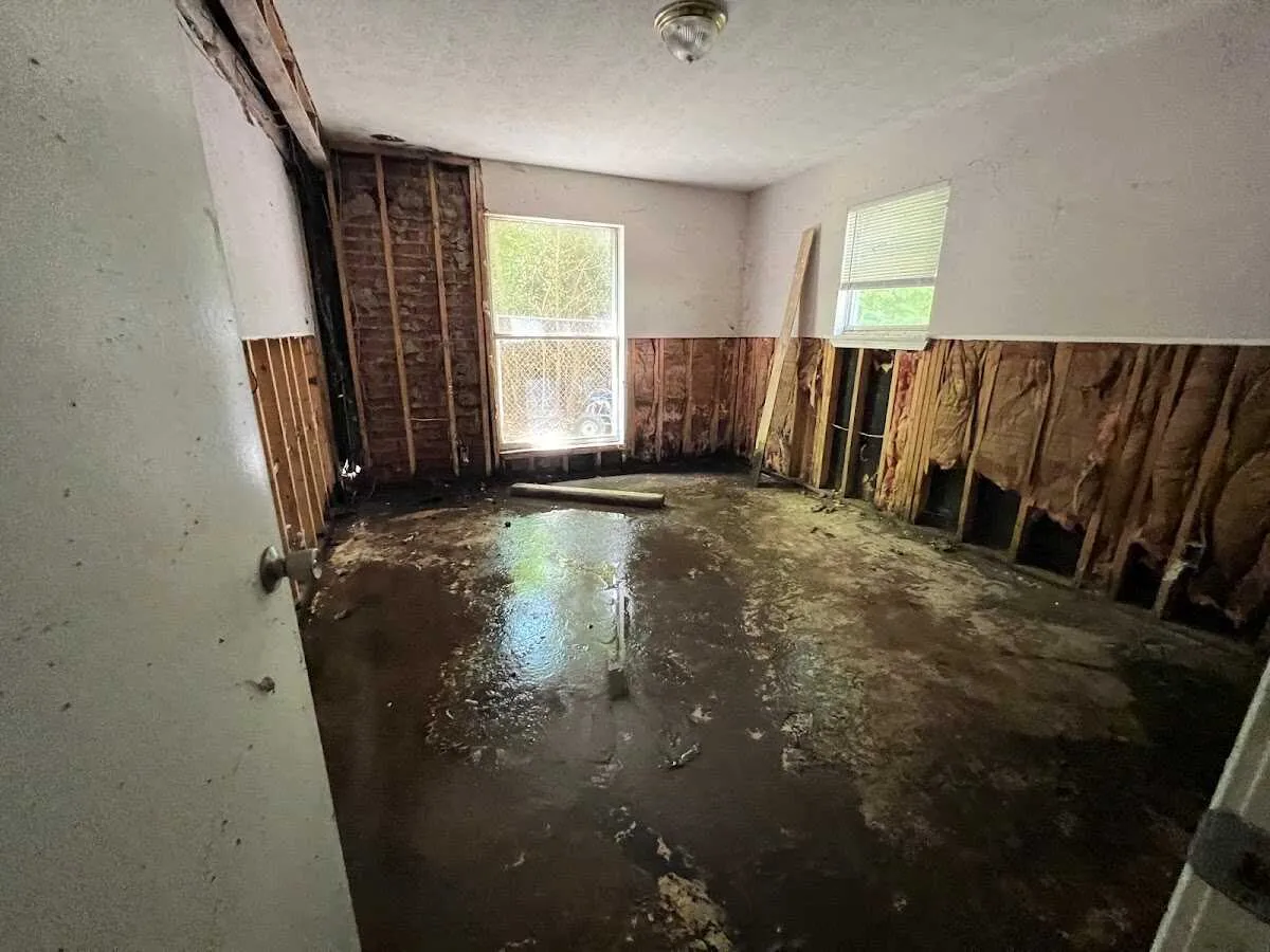 Water Damage Restoration services in North Liberty, IA